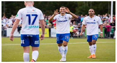 أمير عادل يُسجل في فوز فريقه نوركوبينج بـ 10- 0 بكأس السويد